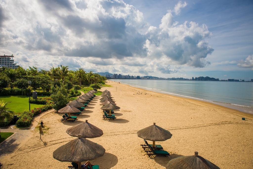 Gold Boutique Holiday Hotel Sanyabay（Free Cooking &Airport Transfer，100 Meters Away From The Beach） Экстерьер фото