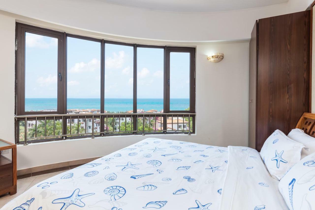 Gold Boutique Holiday Hotel Sanyabay（Free Cooking &Airport Transfer，100 Meters Away From The Beach） Экстерьер фото